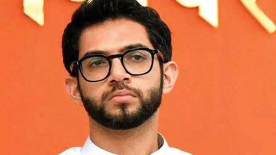 'Rebel MLAs dancing like they were in a bar in Goa', says Maharashtra former minister Aaditya Thackeray