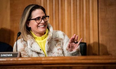 Democrats secure breakthrough with Kyrsten Sinema on climate bill