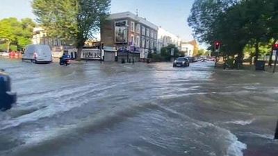 Holloway: Flooding laps at homes after water main bursts