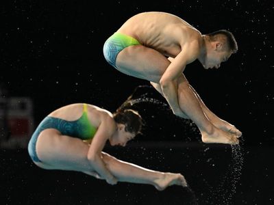Mixed synchro divers snare Games silver