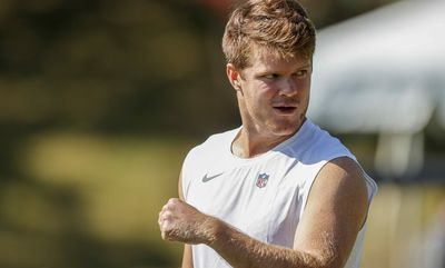 Report: Panthers shopping QB Sam Darnold