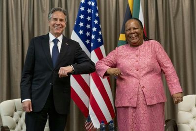 US not trying to 'outdo' world powers in Africa, says Blinken