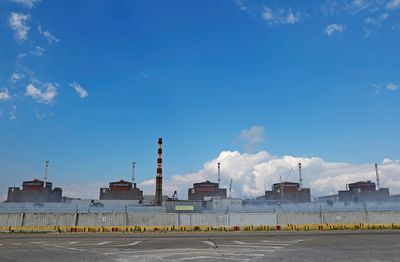 The vast nuclear plant in the eye of the war in Ukraine