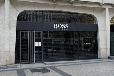 Hugo Boss offers the most advanced AR try-on service yet