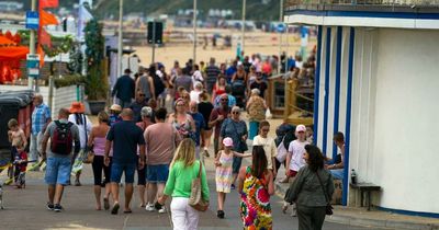 Hot weather and picnic food help boost UK retail sales