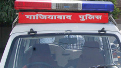 Ghaziabad: Woman kills partner, packs body in suitcase