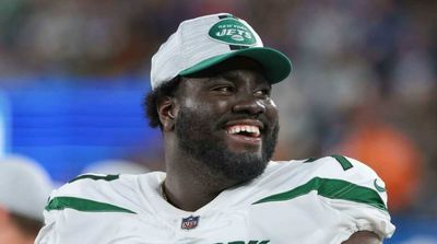 Report: Jets OT Mekhi Becton’s Knee Injury Worse Than Initially Thought
