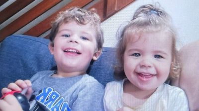 Chopper locates missing family after extensive search through outback NSW and Queensland