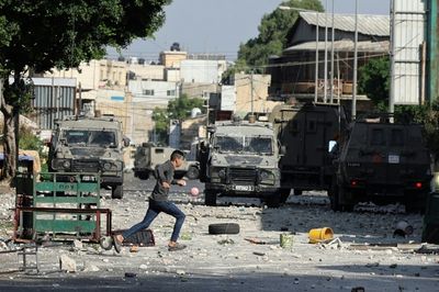 Three Palestinians killed, 40 wounded in Israeli West Bank raid