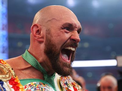 Tyson Fury demands Derek Chisora to ‘get contract signed’ for trilogy fight