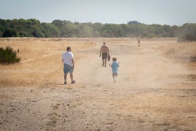 Four-day amber warning for extreme temperatures issued as new heatwave looms