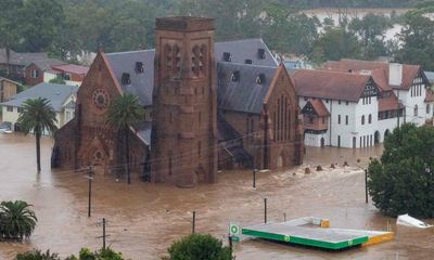 Flood inquiry finds serious failures by agencies and calls for Resilience NSW to be scrapped