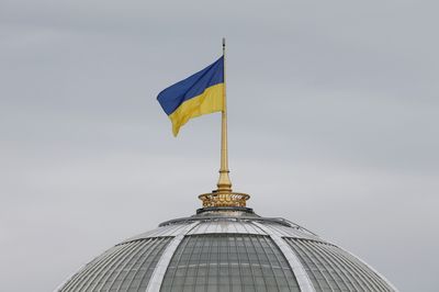 Ukraine says it has creditor approval for growth-related warrant changes