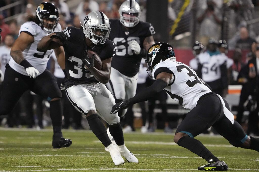 Raiders Rb Zamir White Describes His Playing Style As 