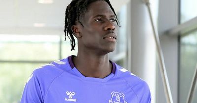 Kevin Thelwell sends Everton transfer message after securing 'sought after' Amadou Onana