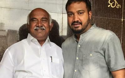 Vishwanath’s sons identify themselves with Congress