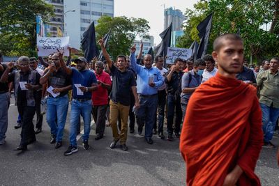 Sri Lankans rally against crackdown on protesters