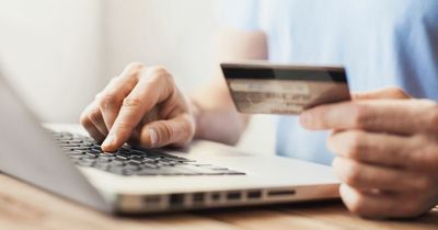 Online spending falls by 17% in second quarter of 2022