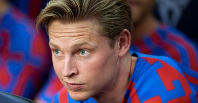 Frenkie de Jong to Chelsea transfer set to ‘heat up’ as Barcelona and Laporta follow £68m plan