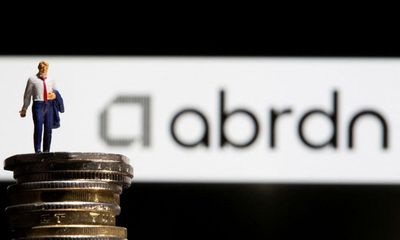 Abrdn announces pre-tax loss of £320m for first half of 2022