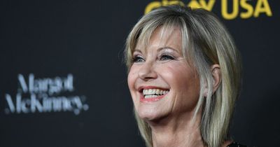 Breast cancer symptoms after Olivia Newton-John's 30-year battle with disease