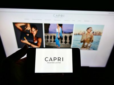Capri Holdings (CPRI) Q1 Earnings Top, Revenues Up Y/Y