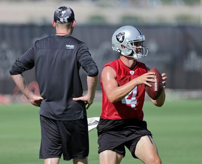 Raiders QB Derek Carr has not thrown an interception during camp