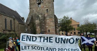 Scottish nationalist group hold Lanarkshire event to remember betrayal of William Wallace