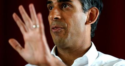 'Liz Truss and Rishi Sunak don't understand pain Brits suffer from soaring energy bills'