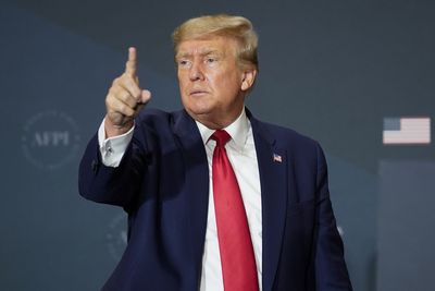 Congressional panel can look at Trump’s tax records, court rules