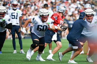 Patriots center David Andrews, DT Christian Barmore fight in practice