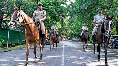 No more civilian 'sowars', Mounted Police trains Kolkata cops as riders