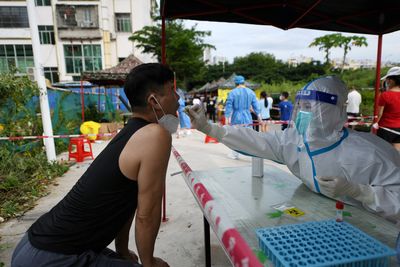 China reports 1,094 new COVID cases for Aug 9 vs 939 day earlier