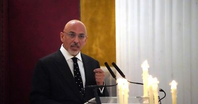 Chancellor to hold crisis talks with gas and electricity bosses