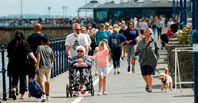 Amber alert heatwave: How hot it will get where you live according to the Met Office