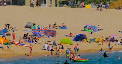 UK heatwave: Health warning TODAY as Met Office says mercury to hit 36C in days