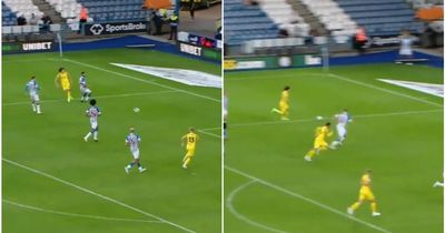 Fans go wild after what Manchester United loanee Alvaro Fernandez did on full Preston debut