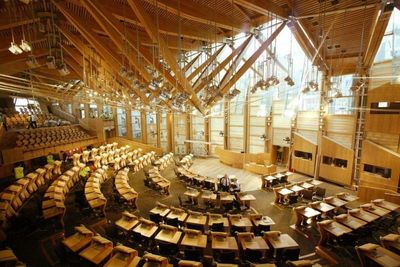 Scottish trade unionists to march on Holyrood over public sector pay