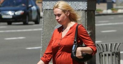 How to stay cool during the heatwave while pregnant