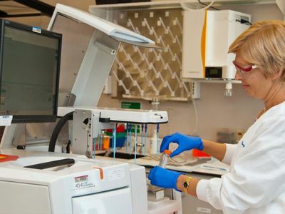 Biotech Daily: Cancer Causing Impurities In Merck's Diabetic Drug, Vir Bio-GSK Shun FDA Submission Plans For COVID-19 Treatment, Aethlon's Monkeypox Trial