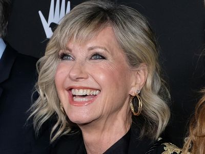 Olivia Newton-John’s nephew recalls how she wore a ‘Cleopatra wig’ to avoid paparazzi
