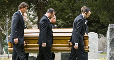 Woman asks if she can wear sandals to funeral - and gets unexpected response