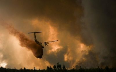 French tourist regions under renewed threat from bushfires