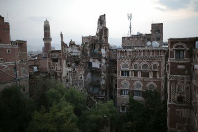 Yemen: Historic buildings collapse in Sanaa after heavy rains