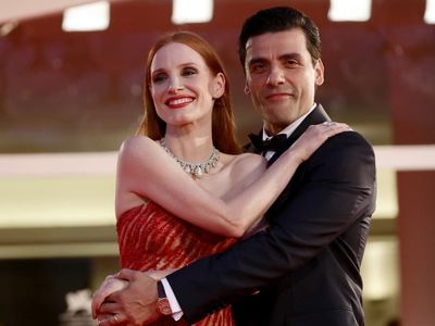 Oscar Isaac explains viral PDA red carpet moment with Jessica Chastain