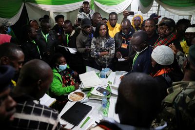 Kenyans anxious for news on next president, two days after tight vote