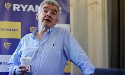 Ryanair boss blames Brexit for airport chaos and says era of €10 airfares over
