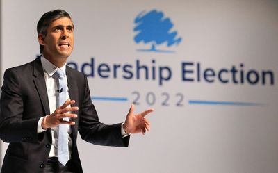 Rishi Sunak ‘dug heels in’ to resist changes to Brexit red tape, Liz Truss allies claim in fresh attack