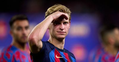 Man Utd finally 'admit defeat' in Frenkie de Jong pursuit ending embarrassing transfer chase