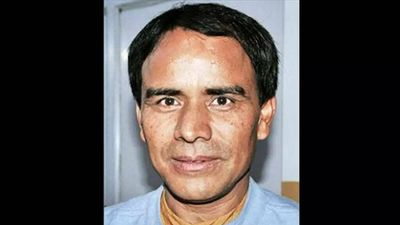 Covid cases on rise, booster dose is must: Uttarakhand health minister